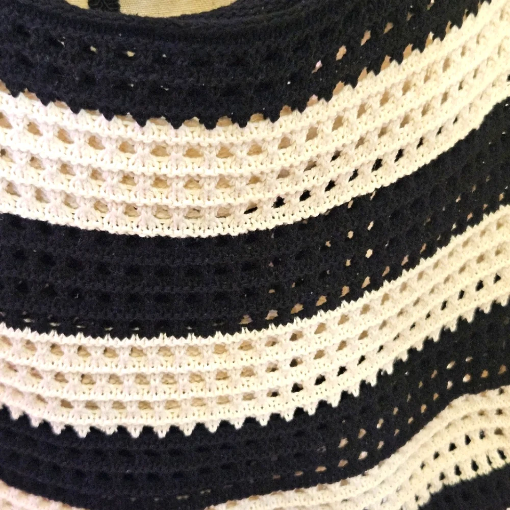 Hobo Black/Cream Stripe Crochet Knit Bohemian Tote Handbag,Large,NWOT